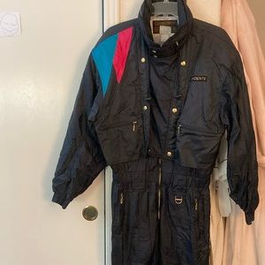 Descents ski suit rarely used